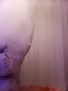 cammyquart online show from December 4, 7:39 am