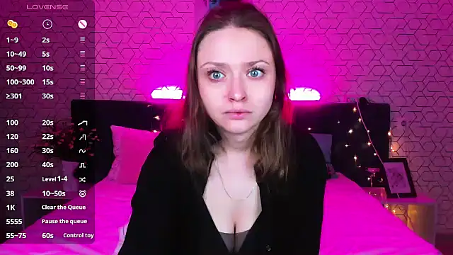 Snapshot of Linda_Bryant chatting on December 24, 12:55 am Linda Bryant online show from December 24, 12:55 am