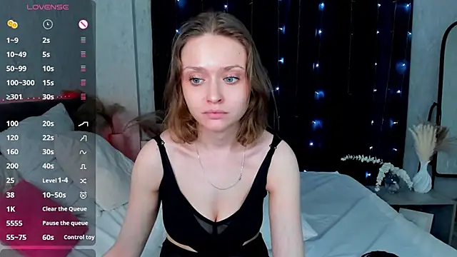 Snapshot of Linda_Bryant chatting on December 30, 10:10 am Linda Bryant online show from December 30, 10:10 am