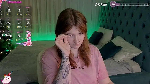  Chlo  e online show from January 17, 3:45 am