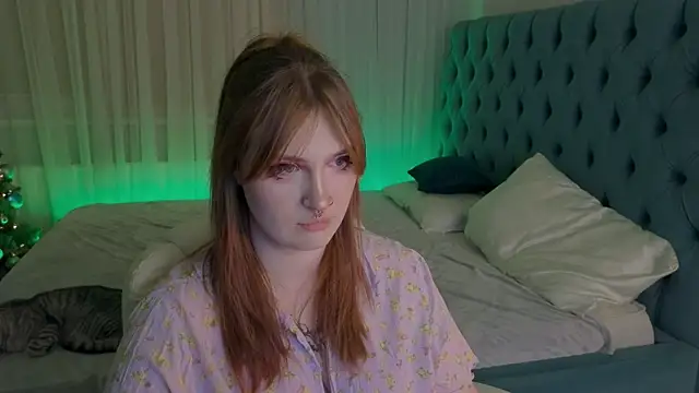  Chlo  e online show from January 23, 3:58 am