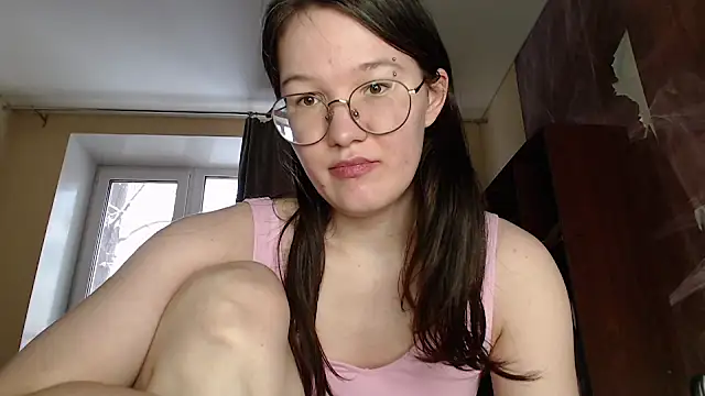 MiriamOr online show from February 6, 10:15 am