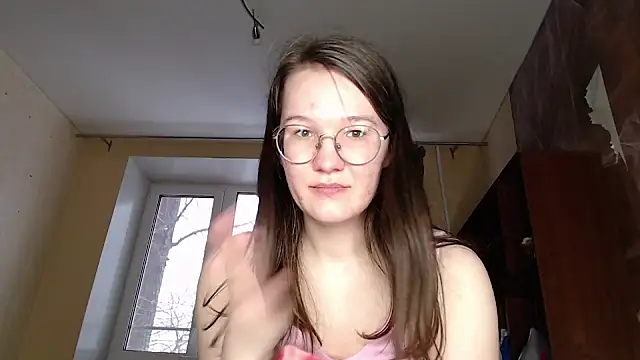 MiriamOr online show from February 9, 1:25 pm