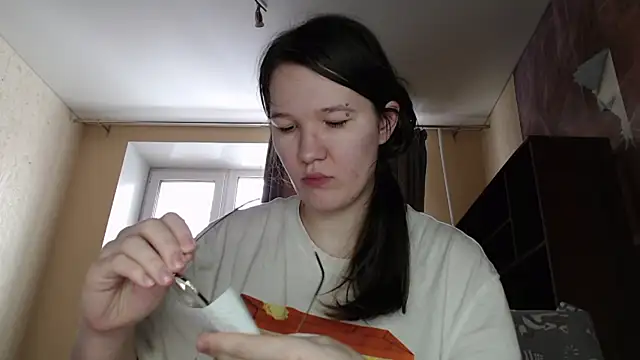 MiriamOr online show from February 19, 7:17 am