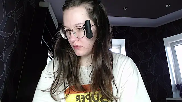 MiriamOr online show from March 11, 7:48 am