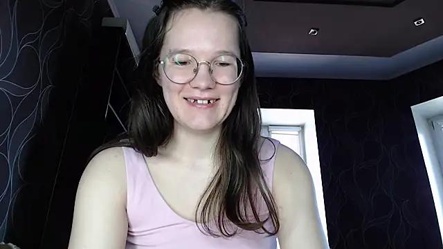 MiriamOr online show from March 21, 11:01 am