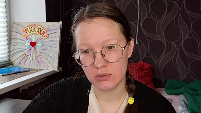 MiriamOr online show from October 5, 7:50 am