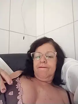 Snapshot of mariy522 chatting on October 11, 12:04 pm mariy522 online show from October 11, 12:04 pm
