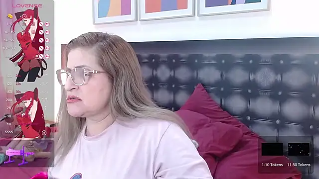 Snapshot of sandra_20 chatting on July 28, 5:56 pm sandra 20 online show from July 28, 5:56 pm