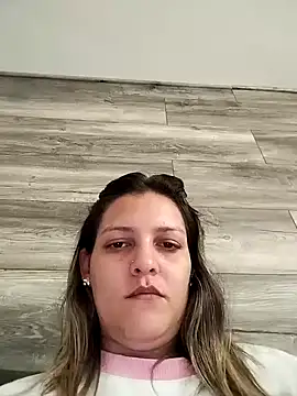 Mia Hampton online show from December 21, 4:46 pm