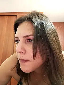 Mia Hampton online show from March 7, 1:31 am