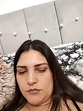 Mia Hampton online show from January 10, 10:36 pm