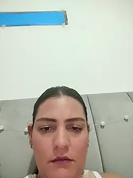 Snapshot of Mia_Hampton chatting on June 20, 10:45 pm Mia Hampton online show from June 20, 10:45 pm