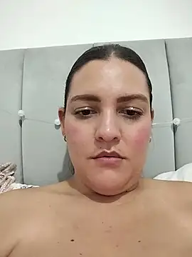 Snapshot of Mia_Hampton chatting on June 28, 3:56 am Mia Hampton online show from June 28, 3:56 am