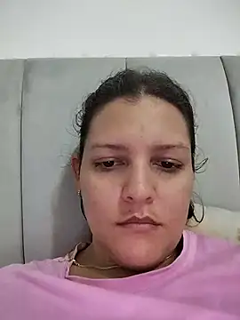 Snapshot of Mia_Hampton chatting on July 18, 5:39 pm Mia Hampton online show from July 18, 5:39 pm