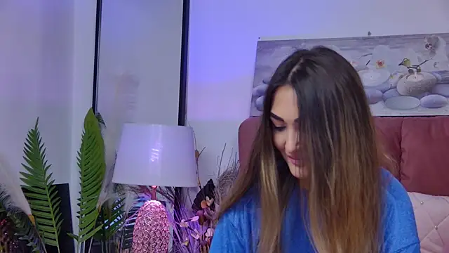 Snapshot of NicolLopeze chatting on February 2, 12:57 pm NicolLopeze online show from February 2, 12:57 pm