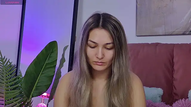 Snapshot of NicolLopeze chatting on November 17, 6:52 am NicolLopeze online show from November 17, 6:52 am