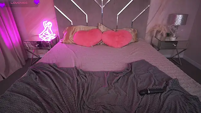 Snapshot of JeysyPotter chatting on March 6, 5:00 pm JeysyPotter online show from March 6, 5:00 pm