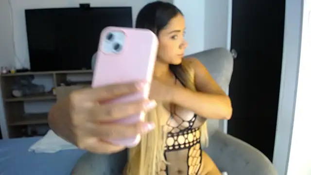 natalie fox23 online show from January 29, 3:37 pm