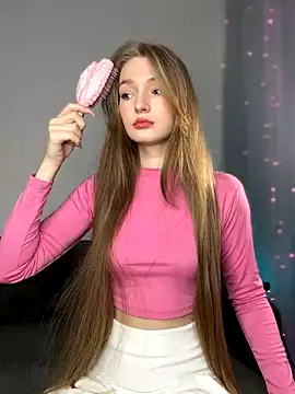 Barbie-Doll- online show from December 15, 7:07 pm