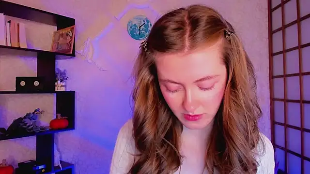 KateCuddle online show from December 25, 2:25 am