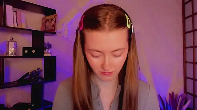 KateCuddle online show from January 29, 2:09 am