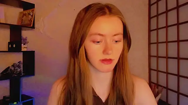 KateCuddle online show from March 4, 7:08 am