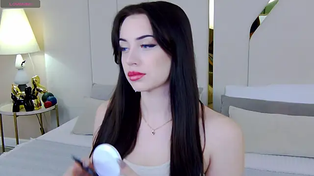 Betty Bridge online show from November 20, 5:40 am