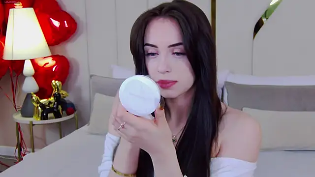 Betty Bridge online show from February 9, 5:22 am