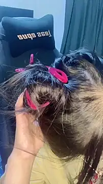 Maple Honeycome online show from December 15, 3:09 pm