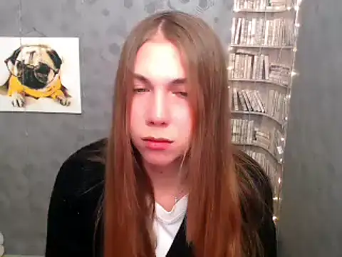 Snapshot of Sport_Tall_Doll chatting on February 19, 8:44 am Sport Tall Doll online show from February 19, 8:44 am