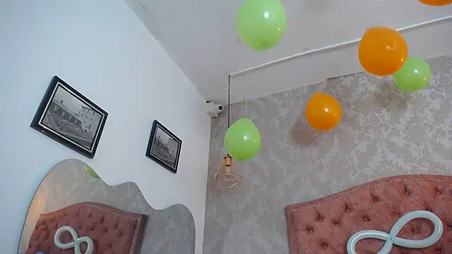 SHARICK GRECO online show from February 28, 12:31 pm