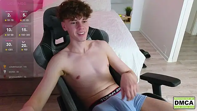 cute thomas online show from January 31, 2:26 am