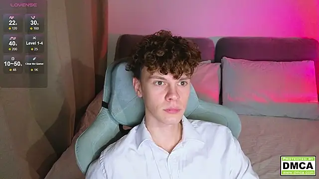 cute thomas online show from February 17, 3:08 pm