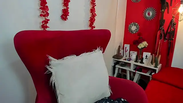 Snapshot of julieta_evans_ chatting on February 10, 9:15 pm julieta evans online show from February 10, 9:15 pm