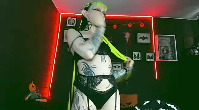 insania 9999  online show from December 3, 6:38 pm