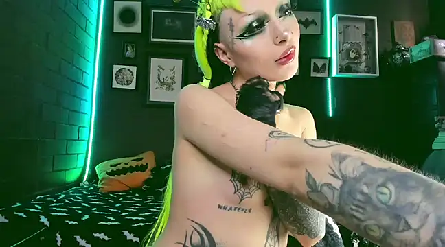 insania 9999  online show from December 20, 8:45 pm