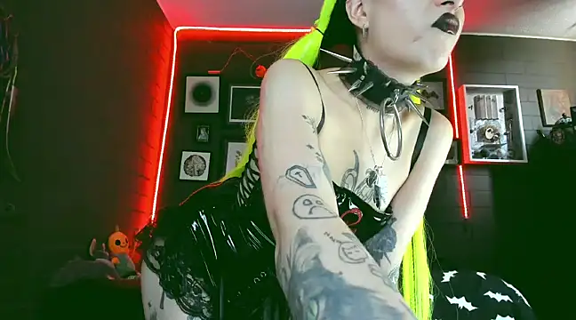 insania 9999  online show from December 24, 9:11 pm