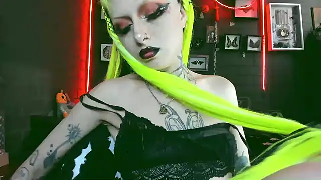 insania 9999  online show from January 21, 9:25 pm