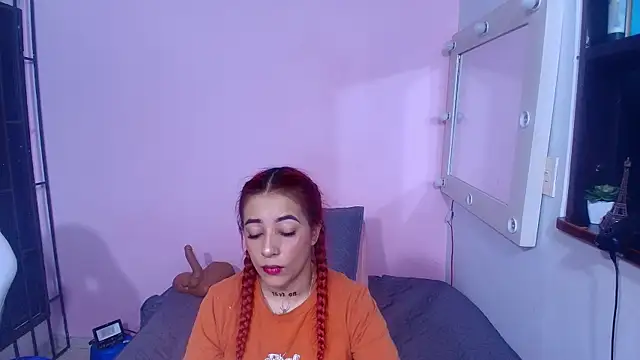 Snapshot of celeste_sea chatting on February 20, 7:19 pm celeste sea online show from February 20, 7:19 pm