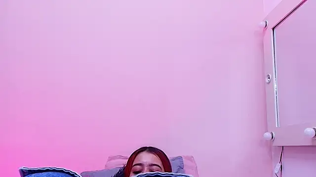 Snapshot of celeste_sea chatting on October 1, 7:20 pm celeste sea online show from October 1, 7:20 pm