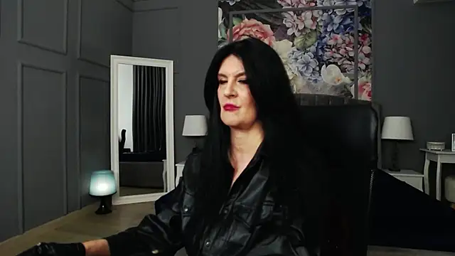 DomMelissaW online show from December 14, 10:39 pm