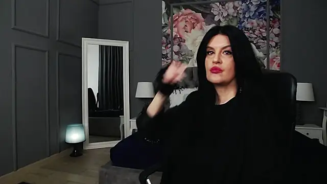 DomMelissaW online show from February 7, 9:26 pm