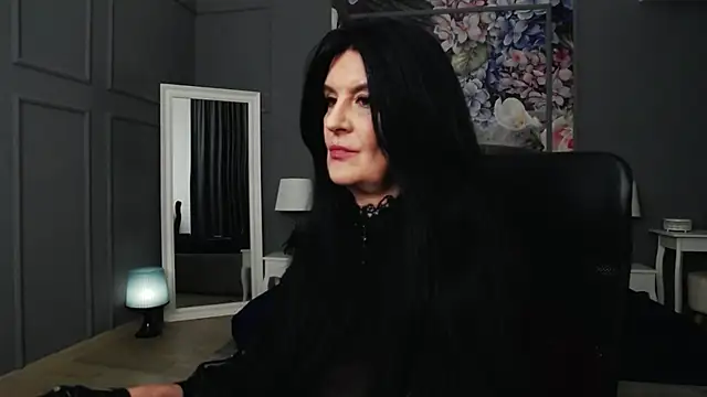 DomMelissaW online show from February 16, 2:09 am