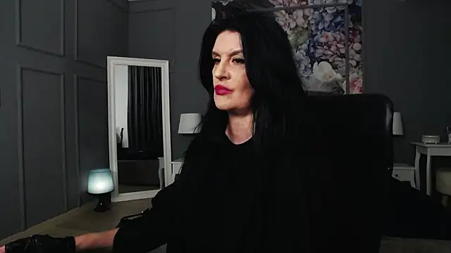 DomMelissaW online show from March 7, 1:09 am