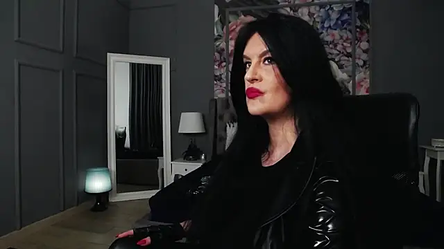 DomMelissaW online show from March 21, 9:34 pm