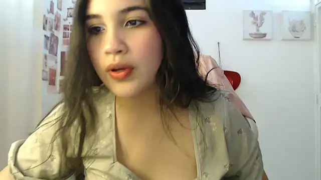 InocentHeaven1 online show from July 18, 12:42 pm