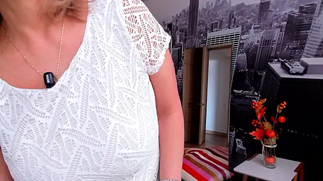 Snapshot of jane_turner chatting on February 25, 12:59 pm jane turner online show from February 25, 12:59 pm