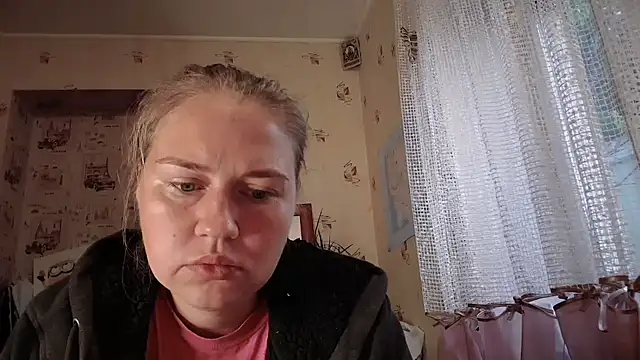 Snapshot of dream_alexa chatting on June 20, 2:36 am dream alexa online show from June 20, 2:36 am