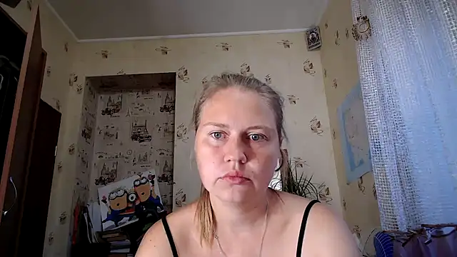 Snapshot of dream_alexa chatting on July 27, 2:29 am dream alexa online show from July 27, 2:29 am
